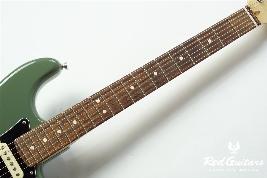 Fender American Professional Stratocaster - Antique Olive | Red